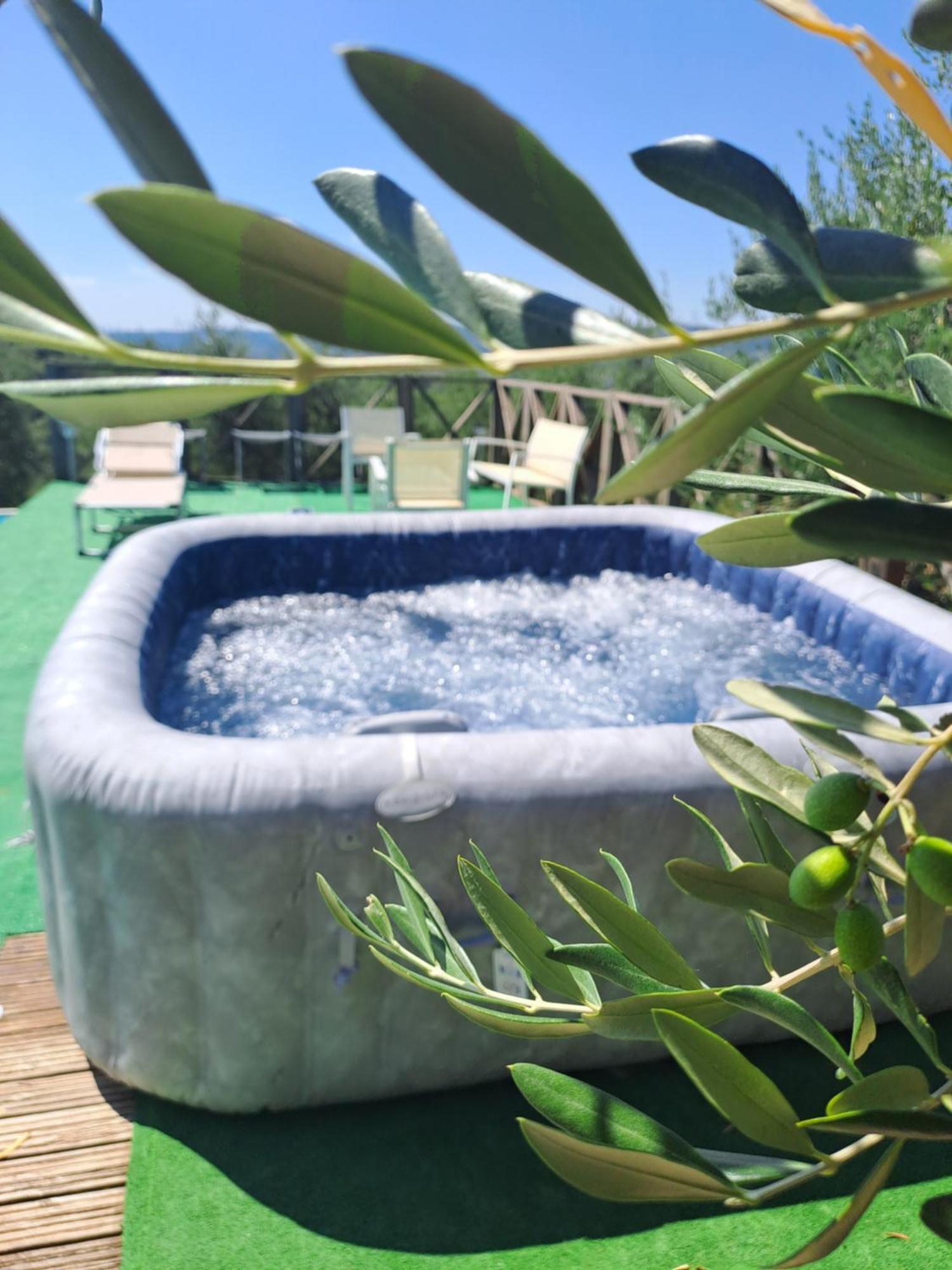 Casa Vacanza Le Corniole ชิวิเตลลาอินวัลดิเคียนา ภายนอก รูปภาพ